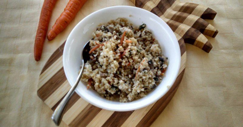 Qunioa Salad with Raw Ginger & Garlic